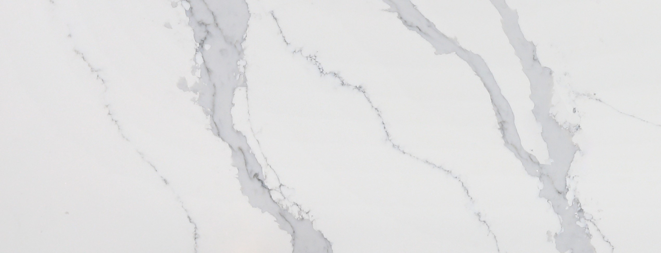 SmartQuartz Calacatta Moon