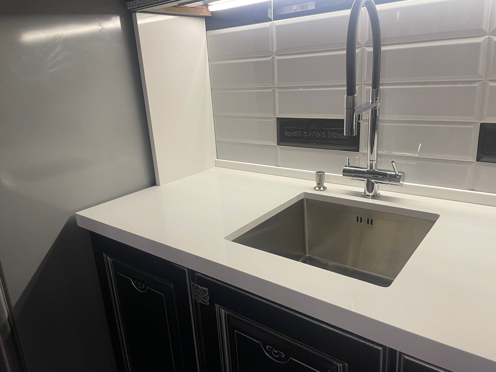 Avant Quartz 1111 Авалон