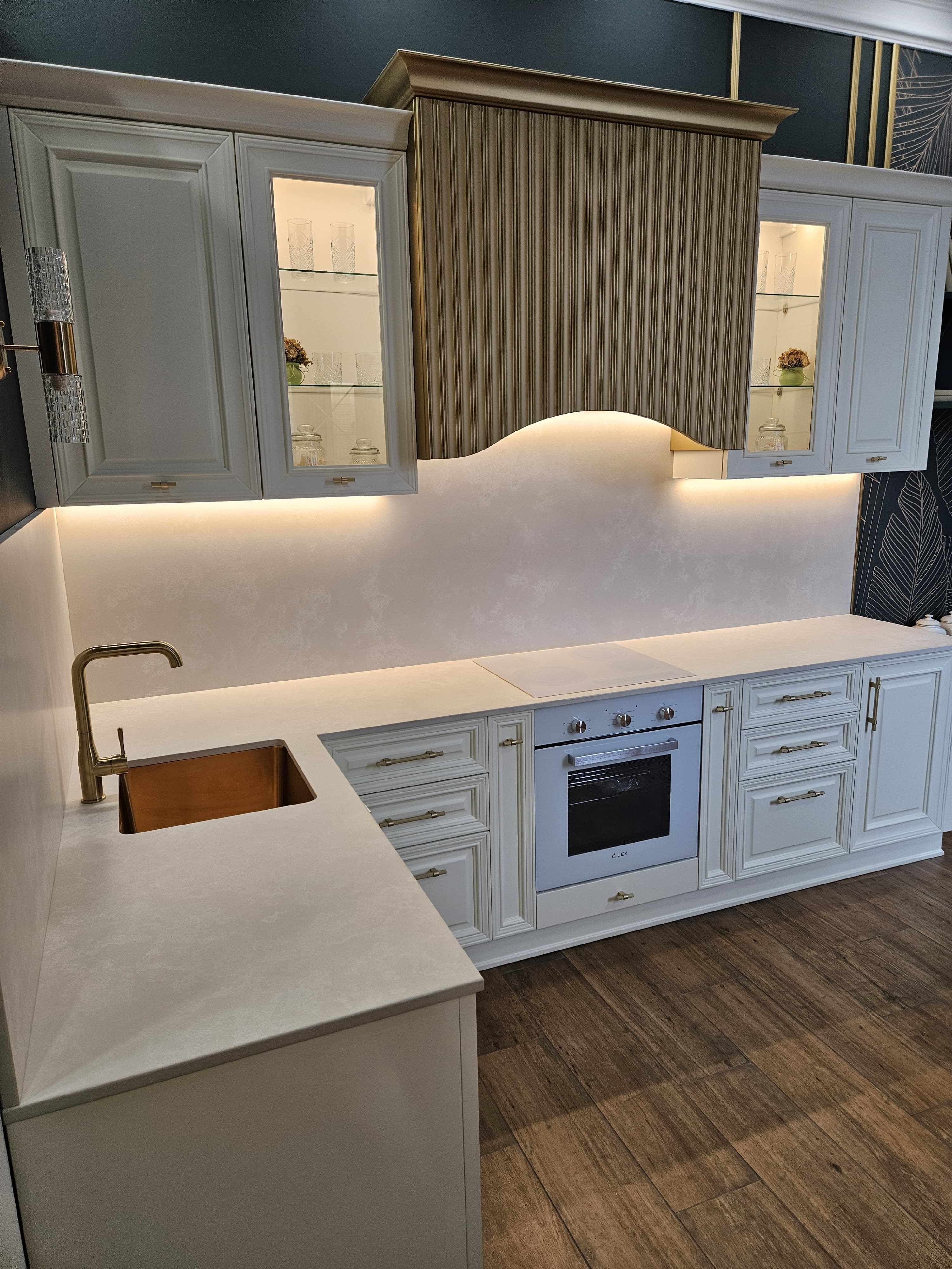 Avant Quartz 8011 Нант