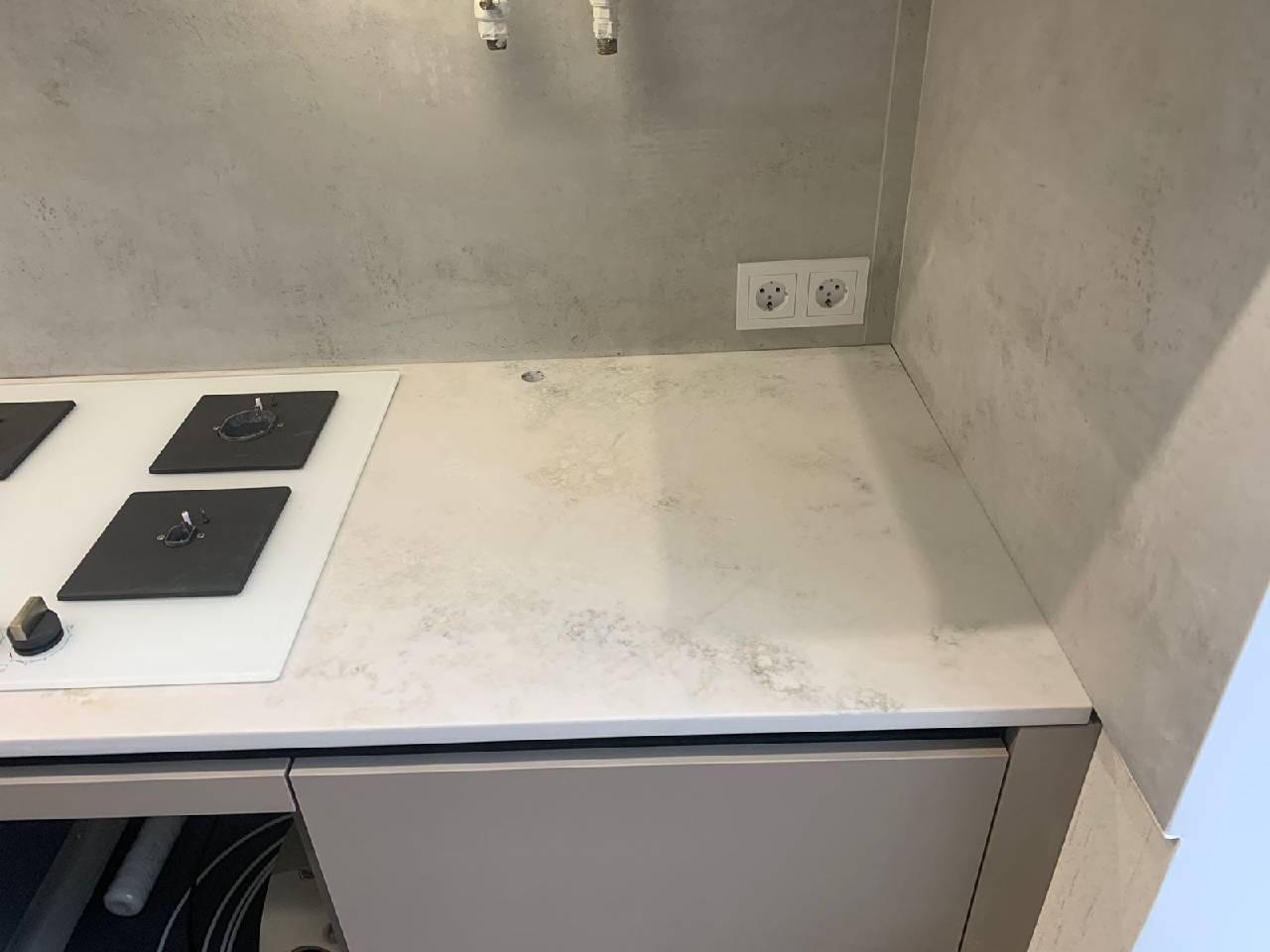 Avant Quartz 8059 Лаваль