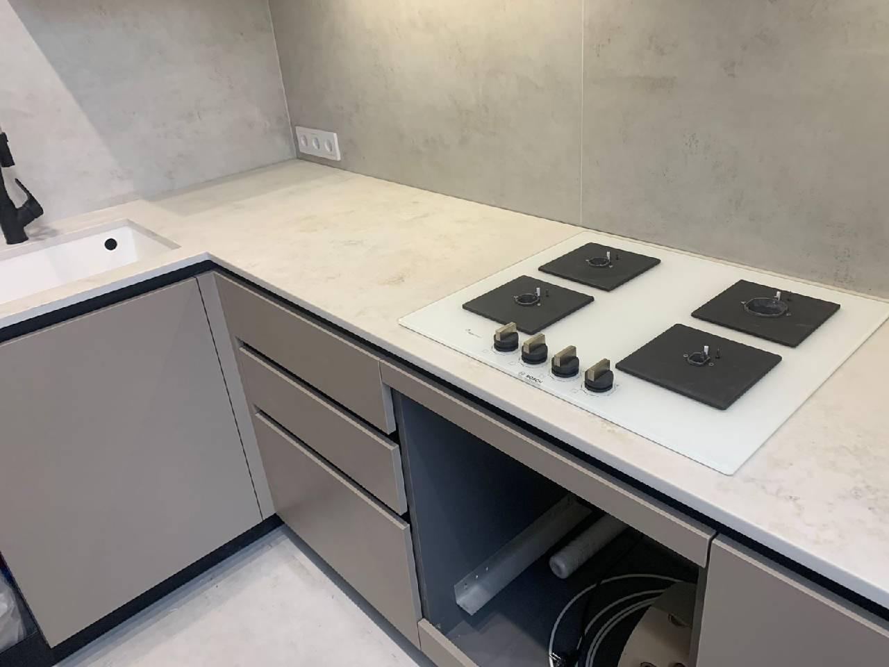 Avant Quartz 8059 Лаваль