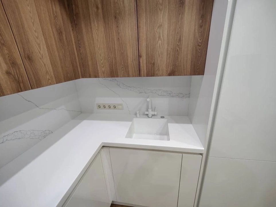 Avant Quartz 7000 Калакатта Эно