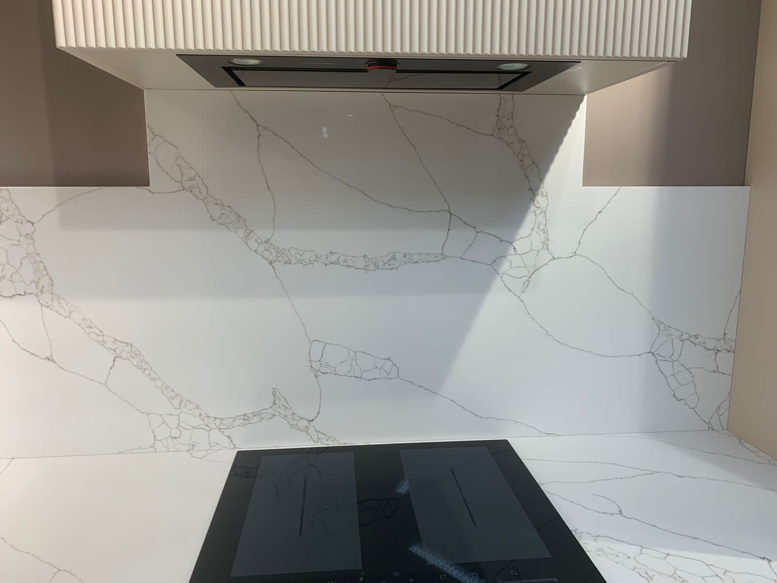 Avant Quartz 7470 Калакатта Берн