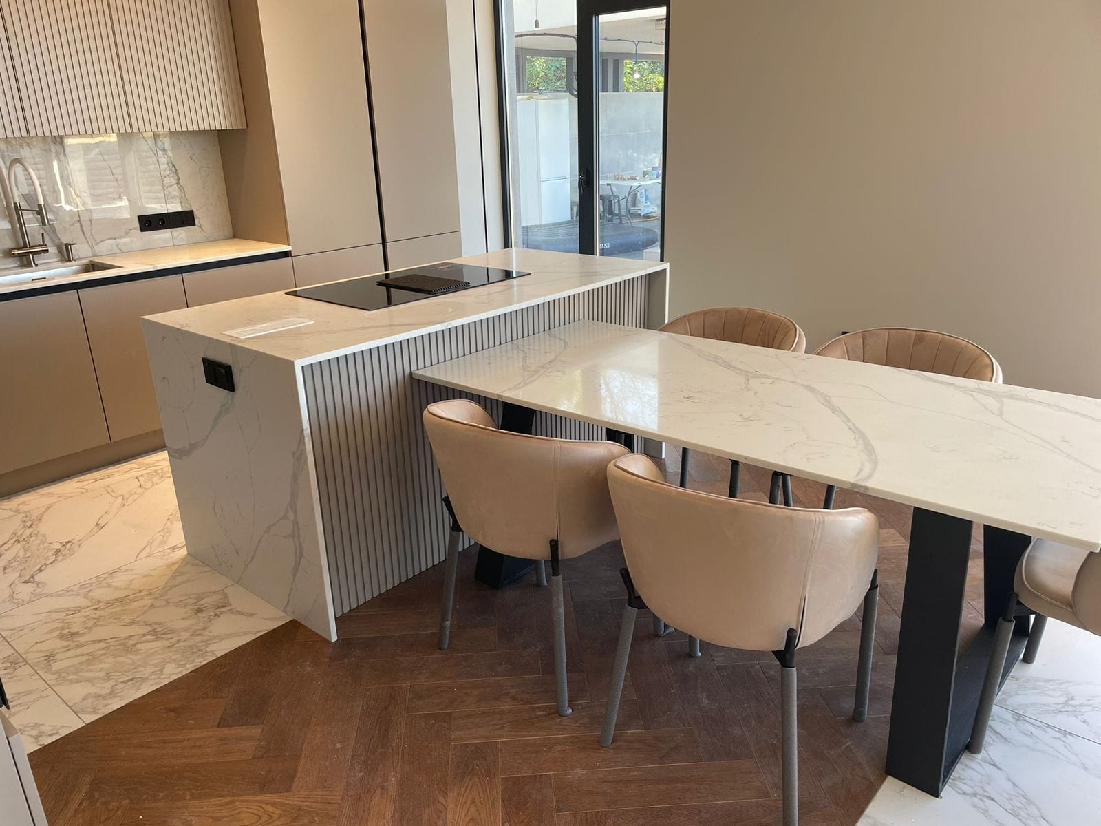 Avant Quartz 7500 Калакатта Аррас