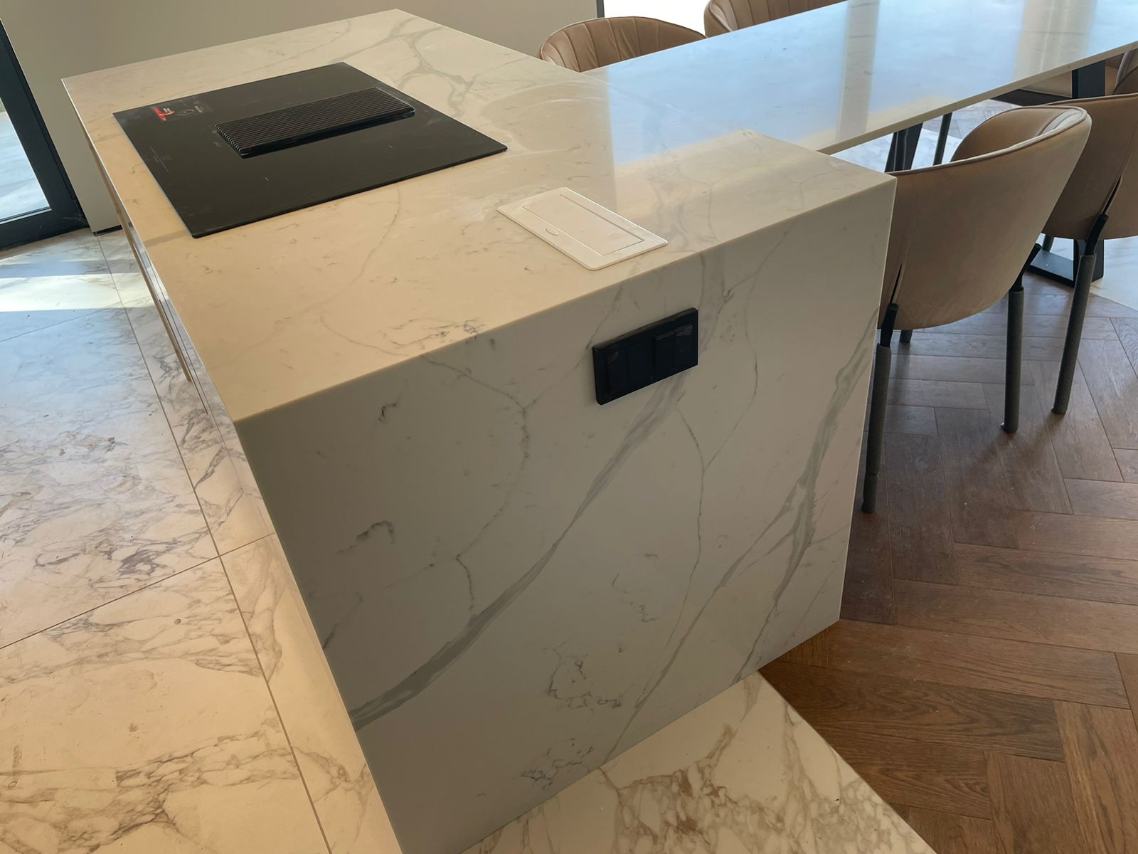 Avant Quartz 7500 Калакатта Аррас