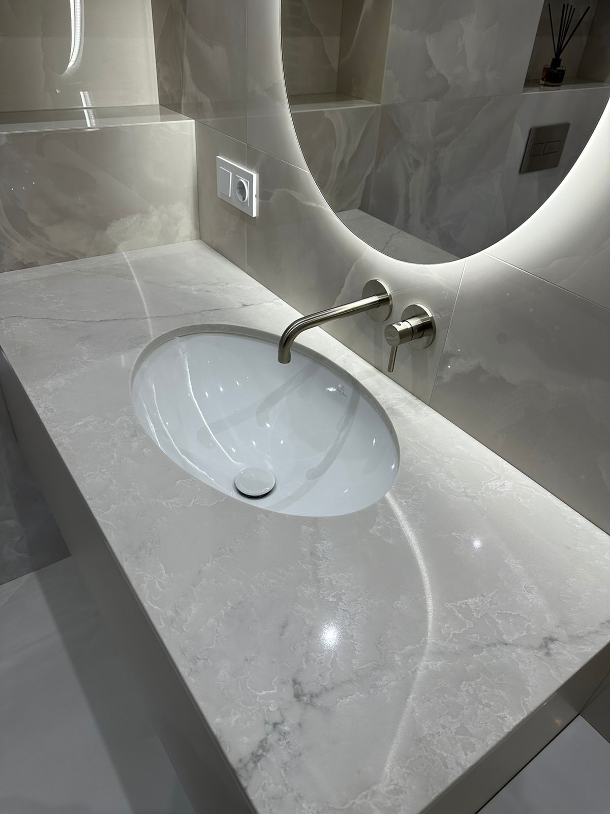 Avant Quartz 7970 Калакатта Труа