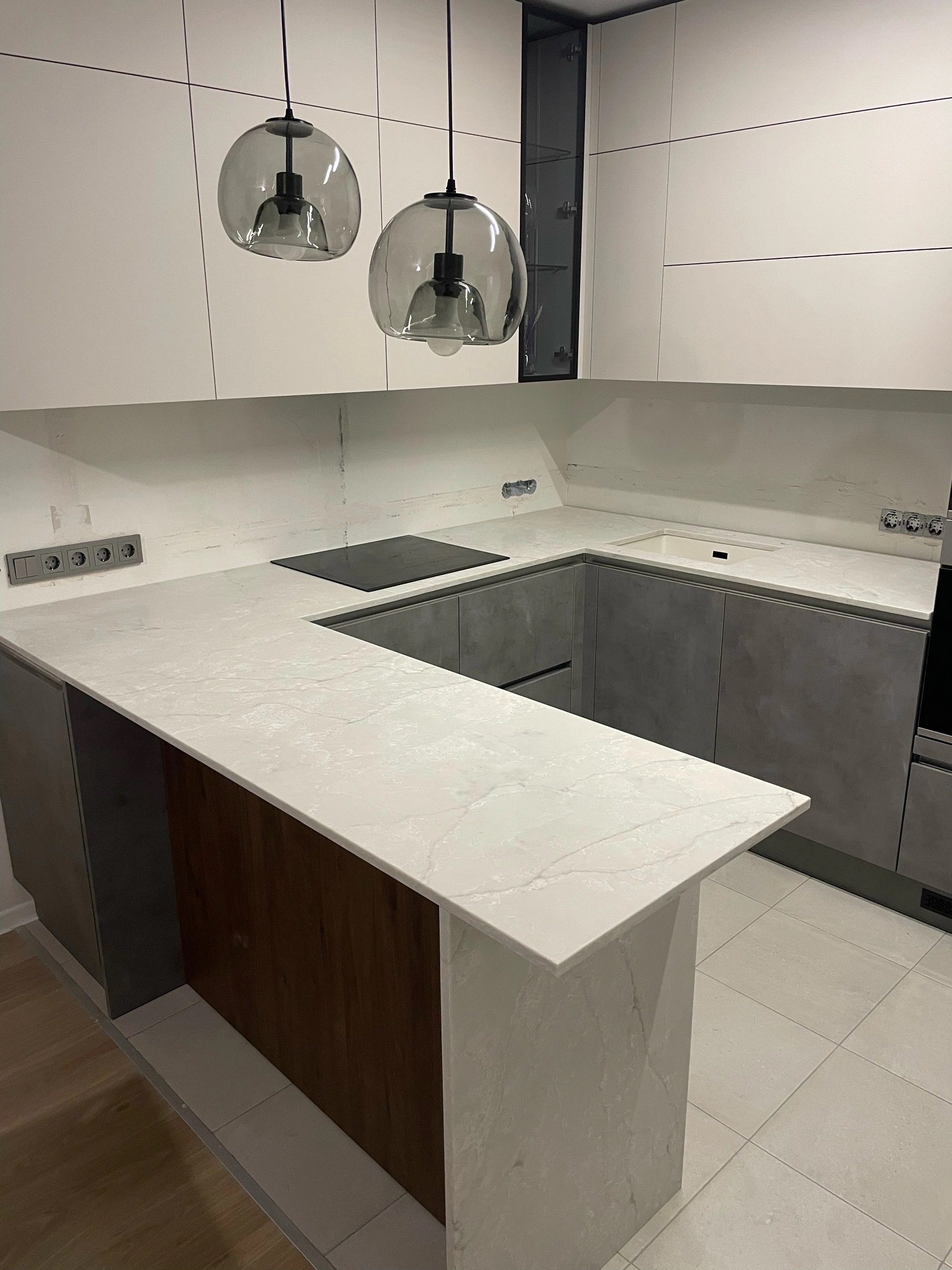 Avant Quartz 7970 Калакатта Труа
