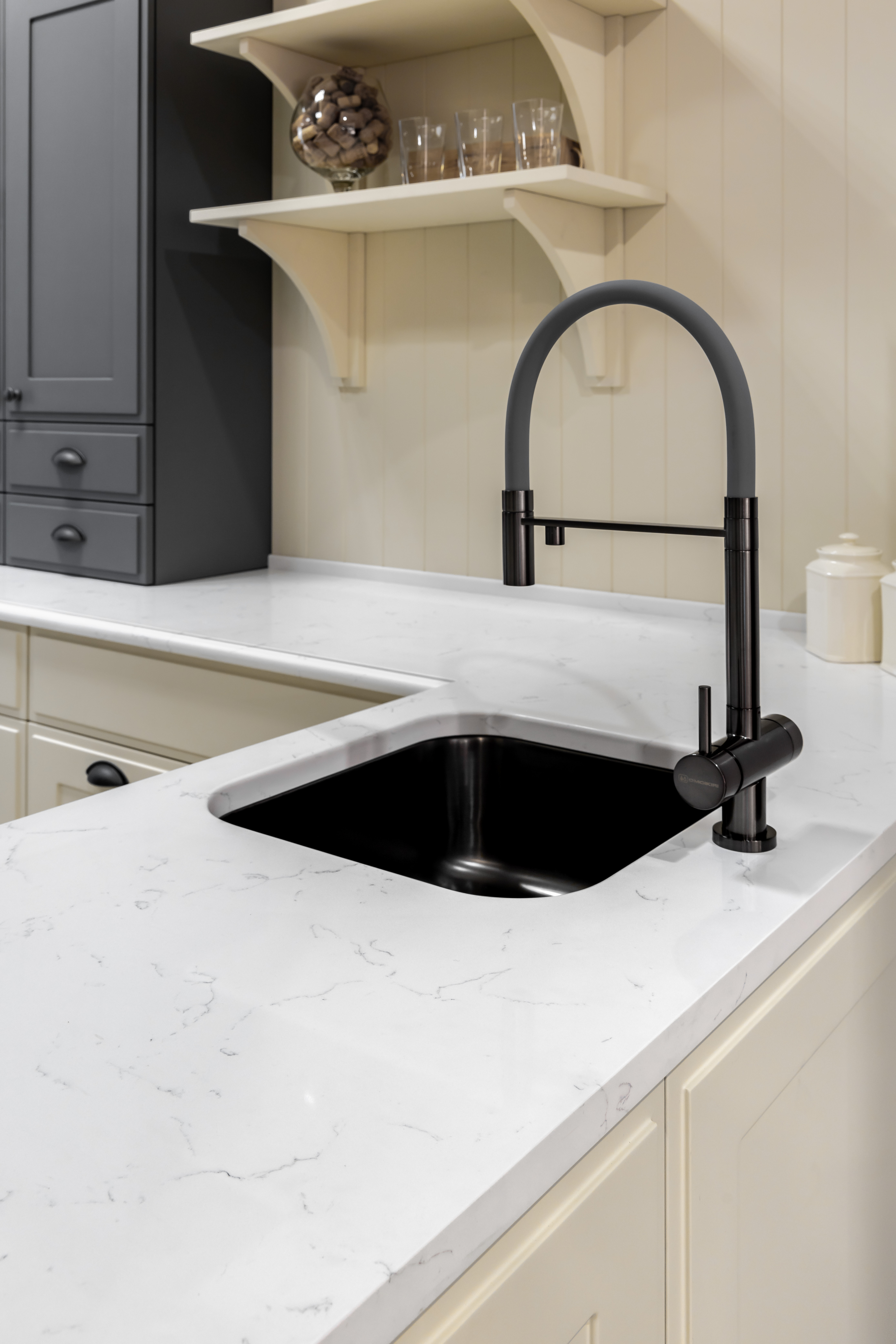 SmartQuartz White Marble