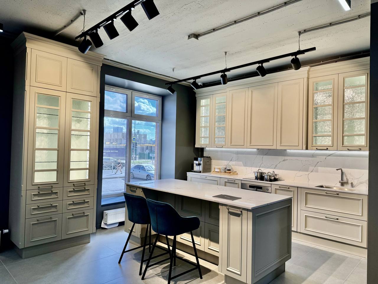 SmartQuartz Calacatta Tree