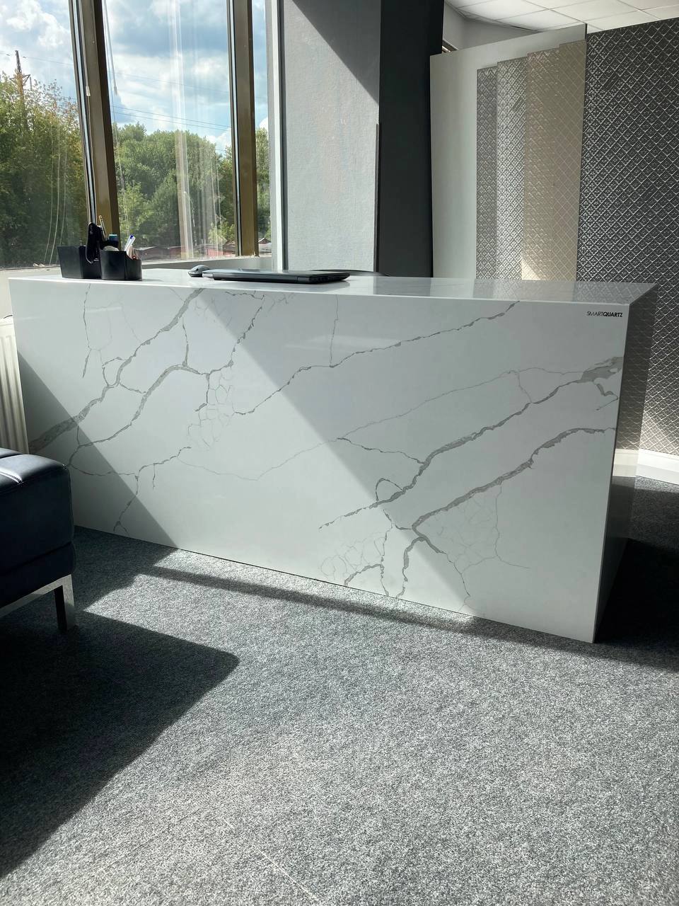 SmartQuartz Calacatta Tree