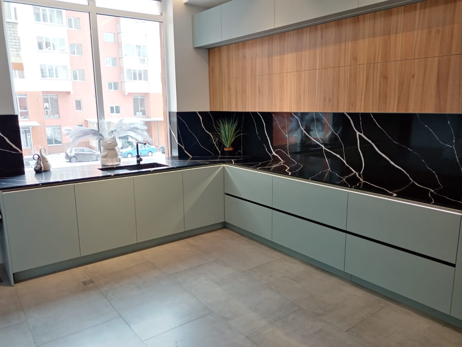 Noble Quartz Q765 Nero Marquina