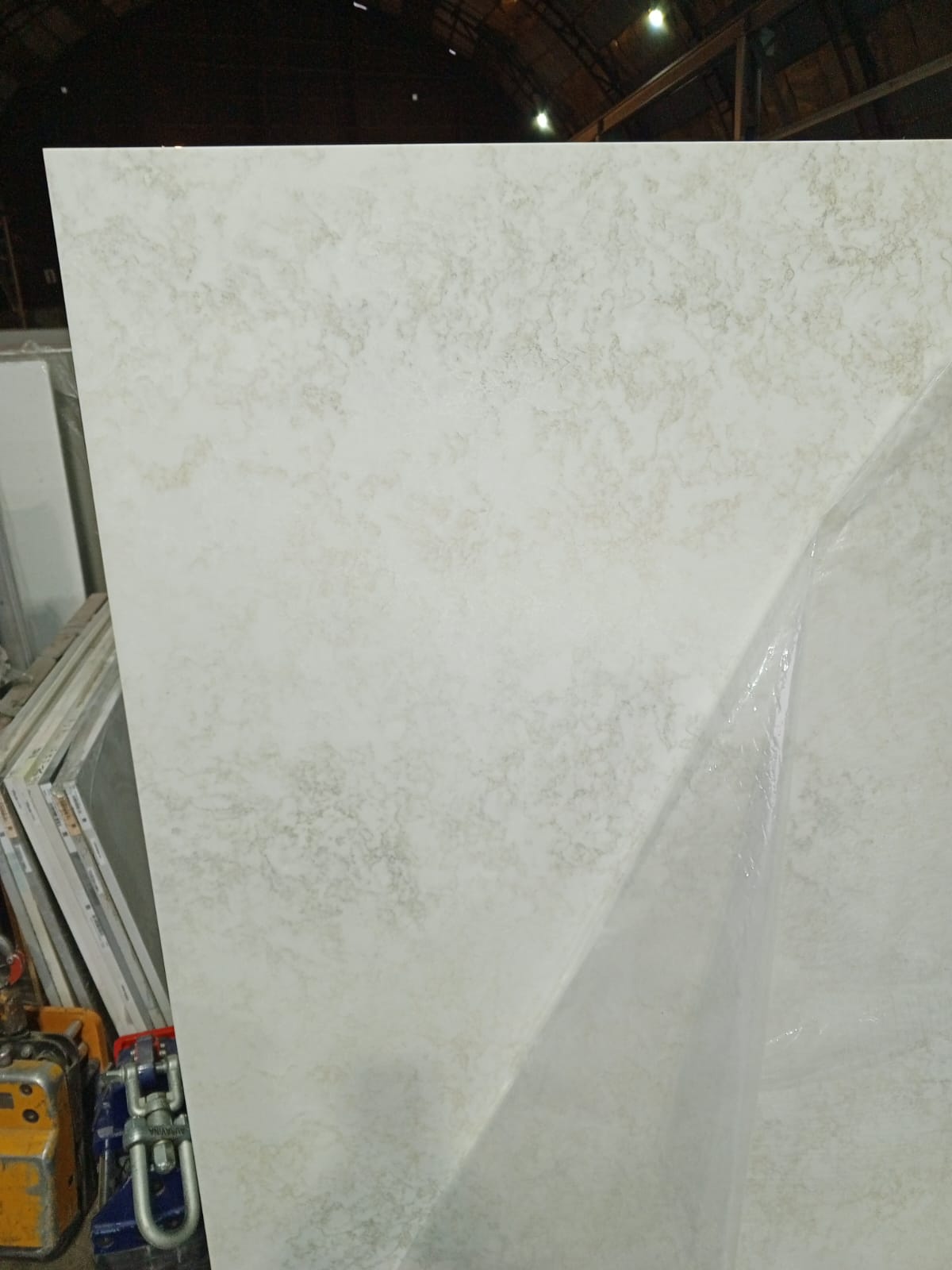 Noble Quartz Q859 Beton Brass