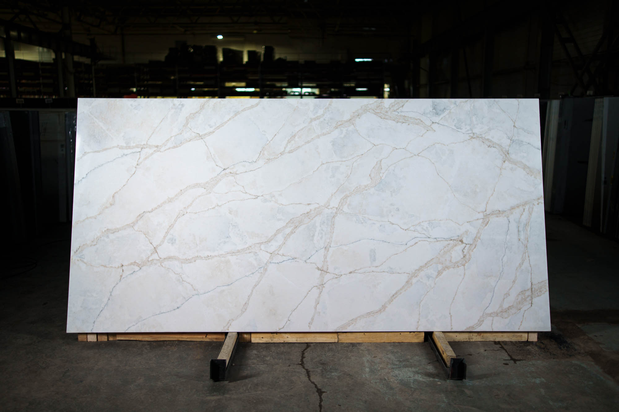 Noble Quartz Q797 Calacatta True Light