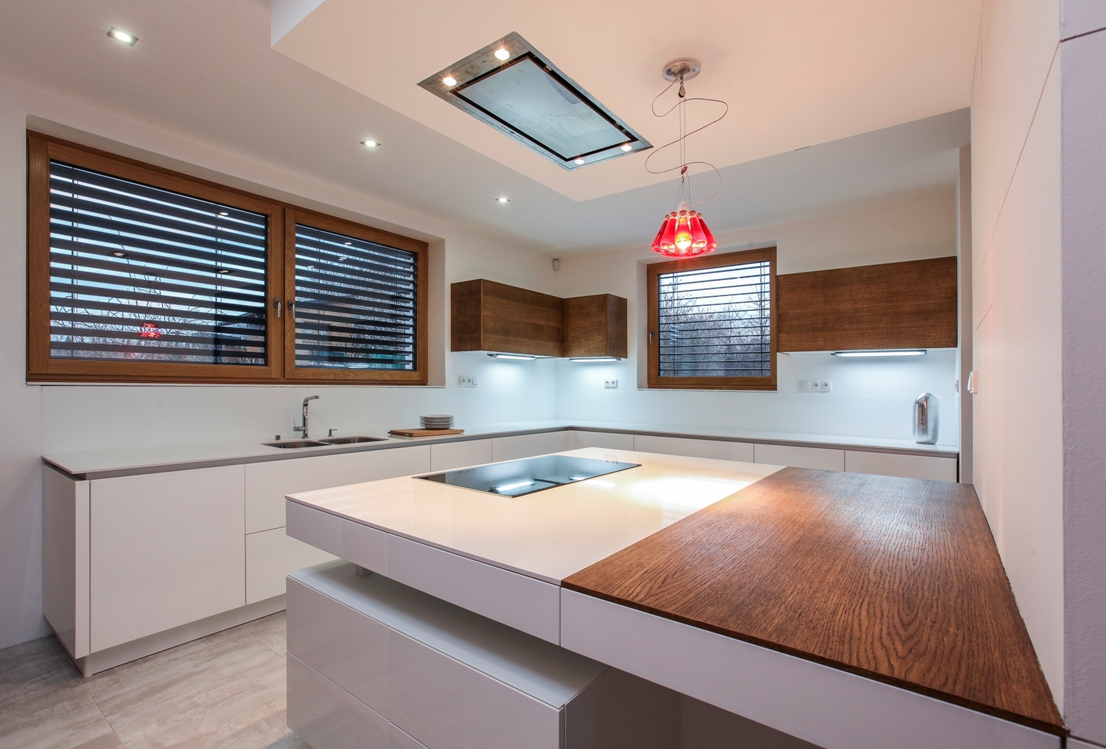 TechniStone Crystal Polar White