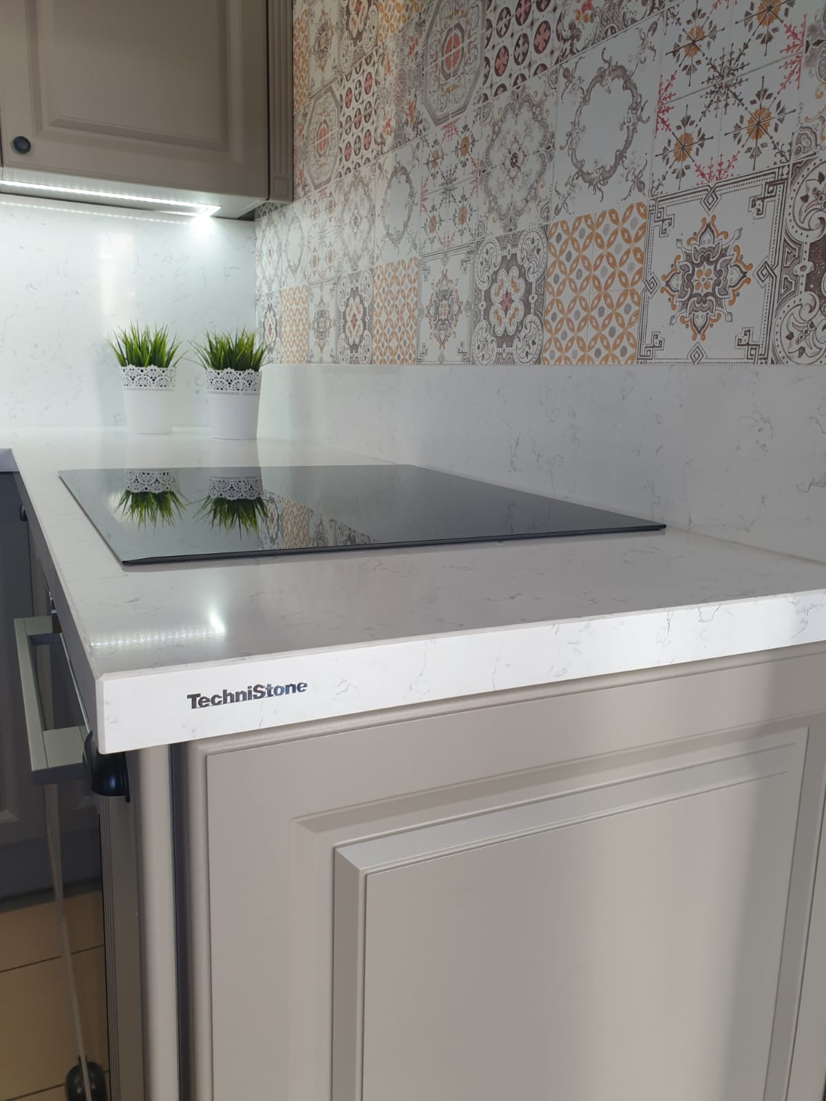 TechniStone Noble Areti Bianco