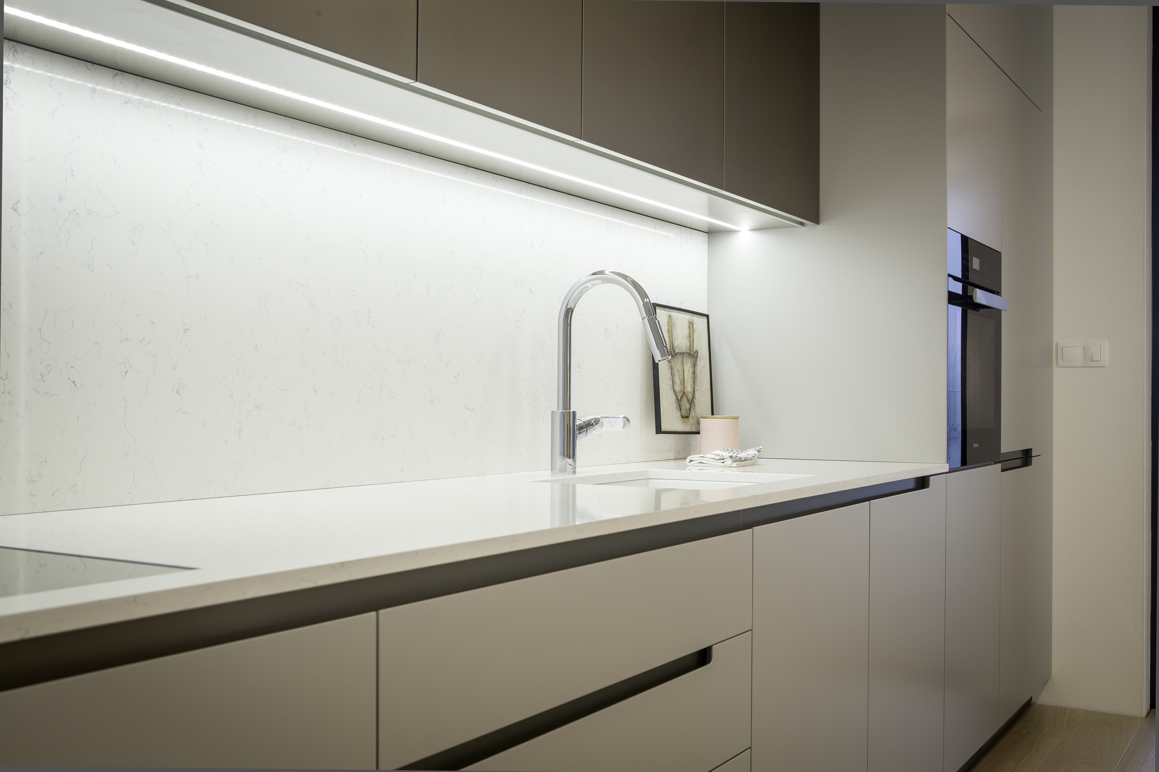 TechniStone Noble Areti Bianco