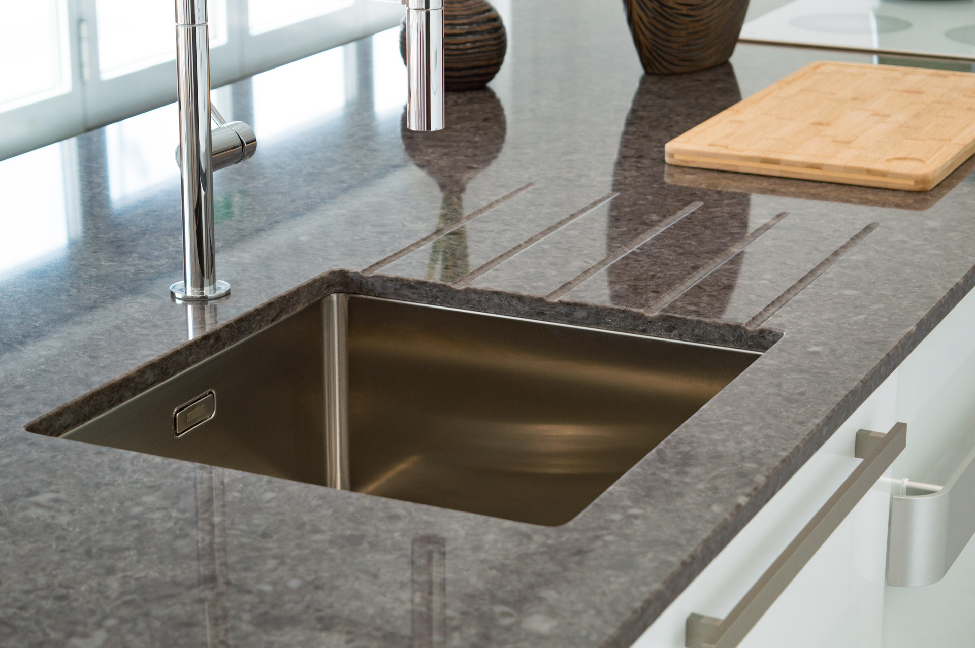 TechniStone Noble Imperial Grey