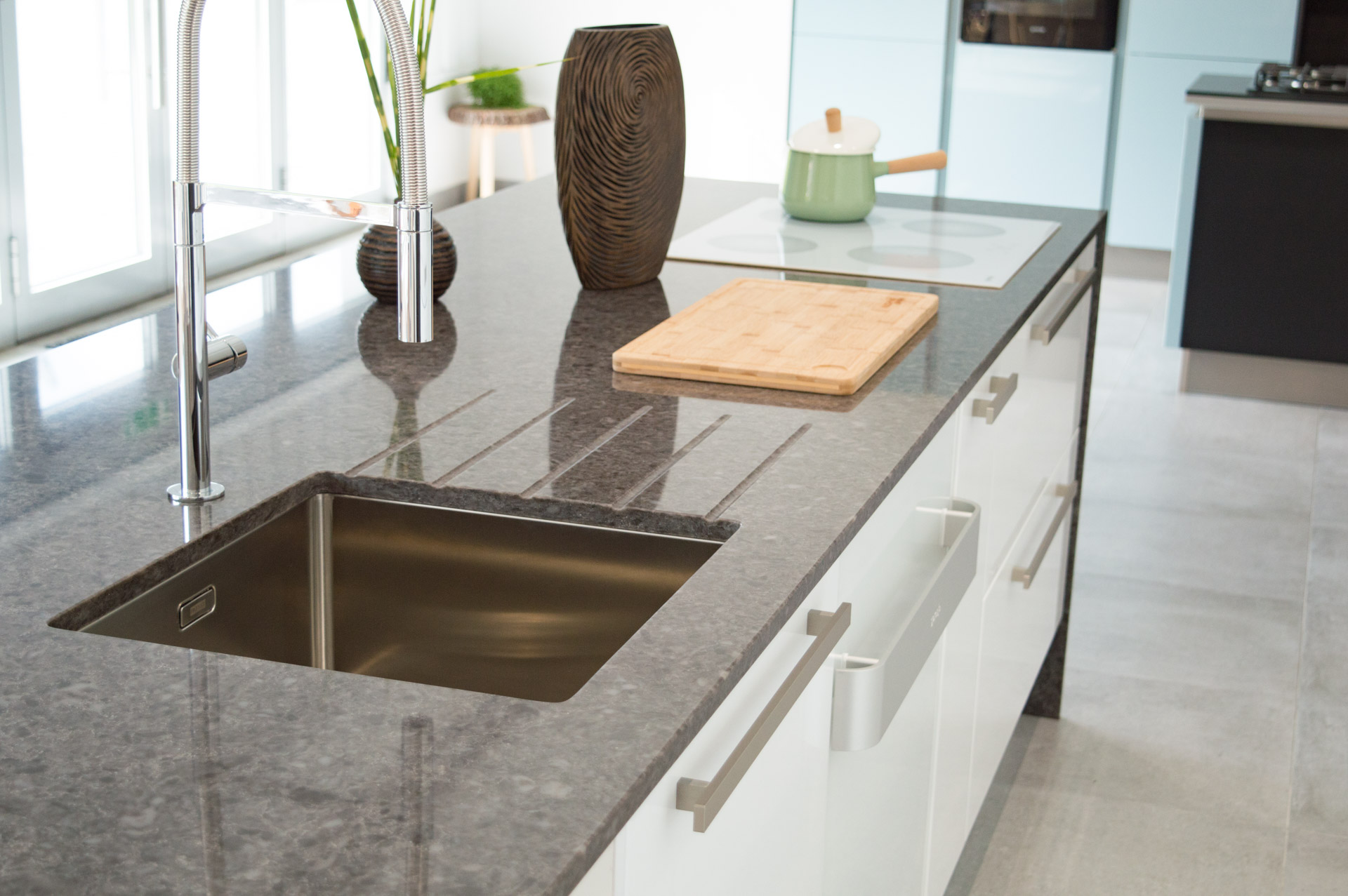 TechniStone Noble Imperial Grey