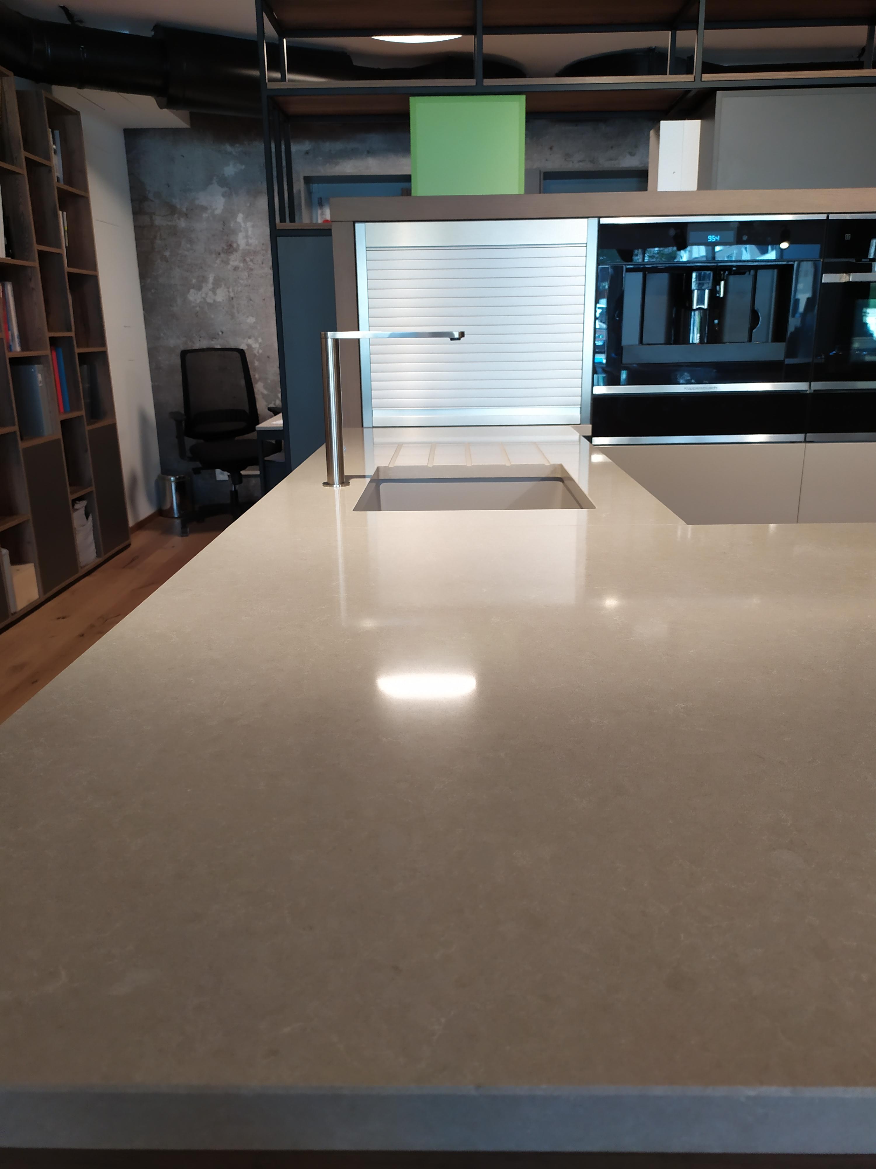 TechniStone Noble Ivory White