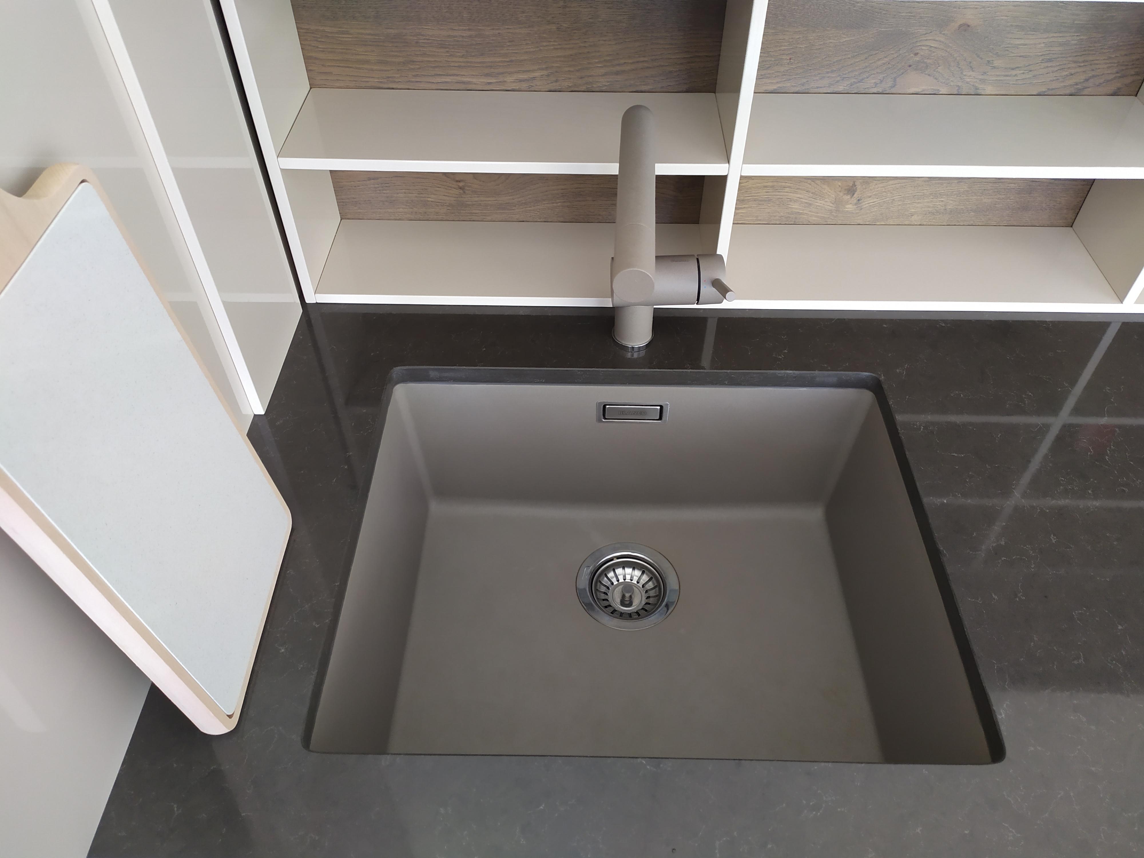 TechniStone Noble Pietra Grey