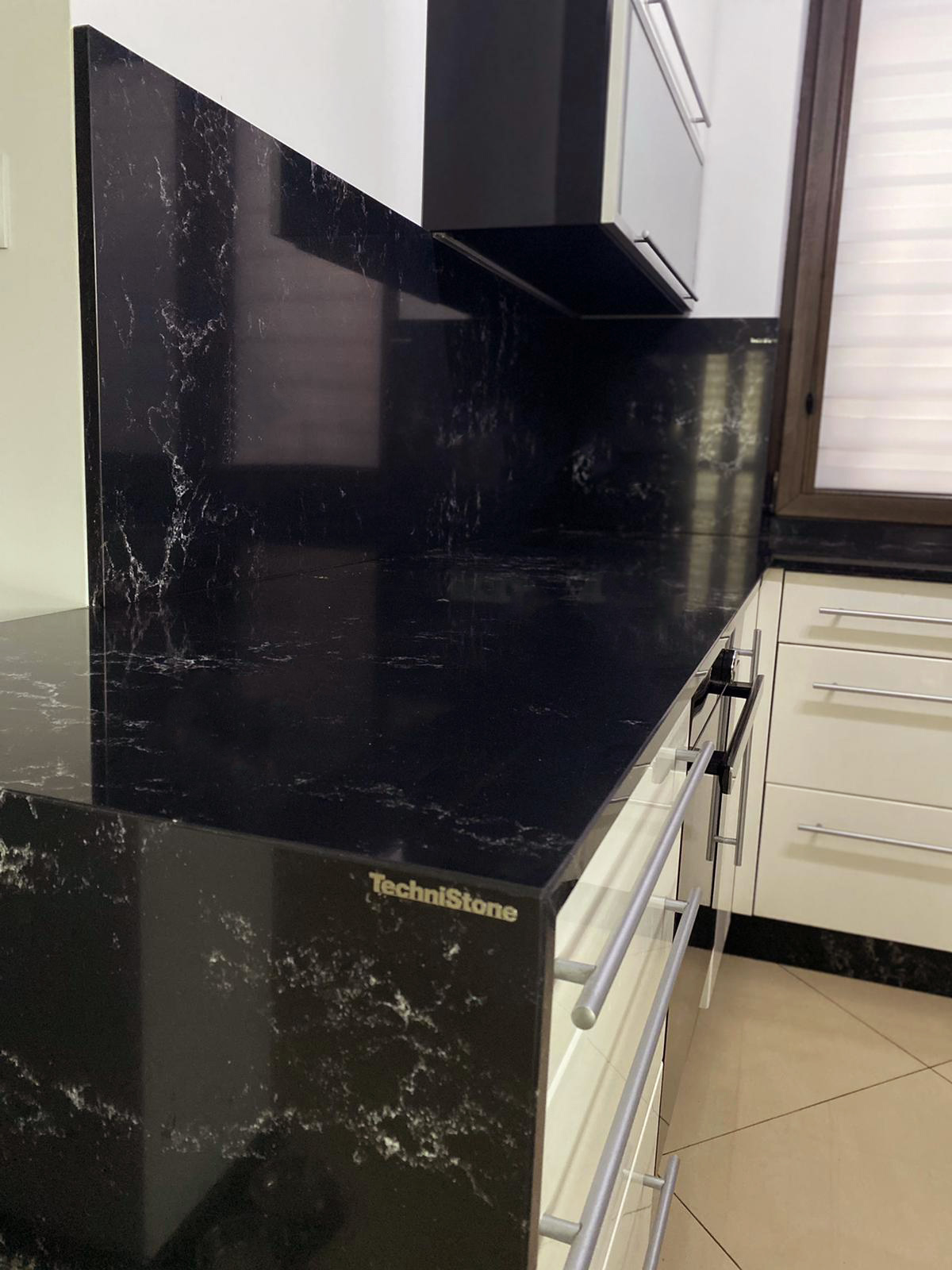 TechniStone Pearl Delta