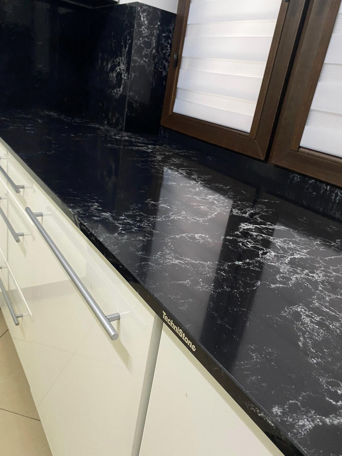 TechniStone Pearl Delta