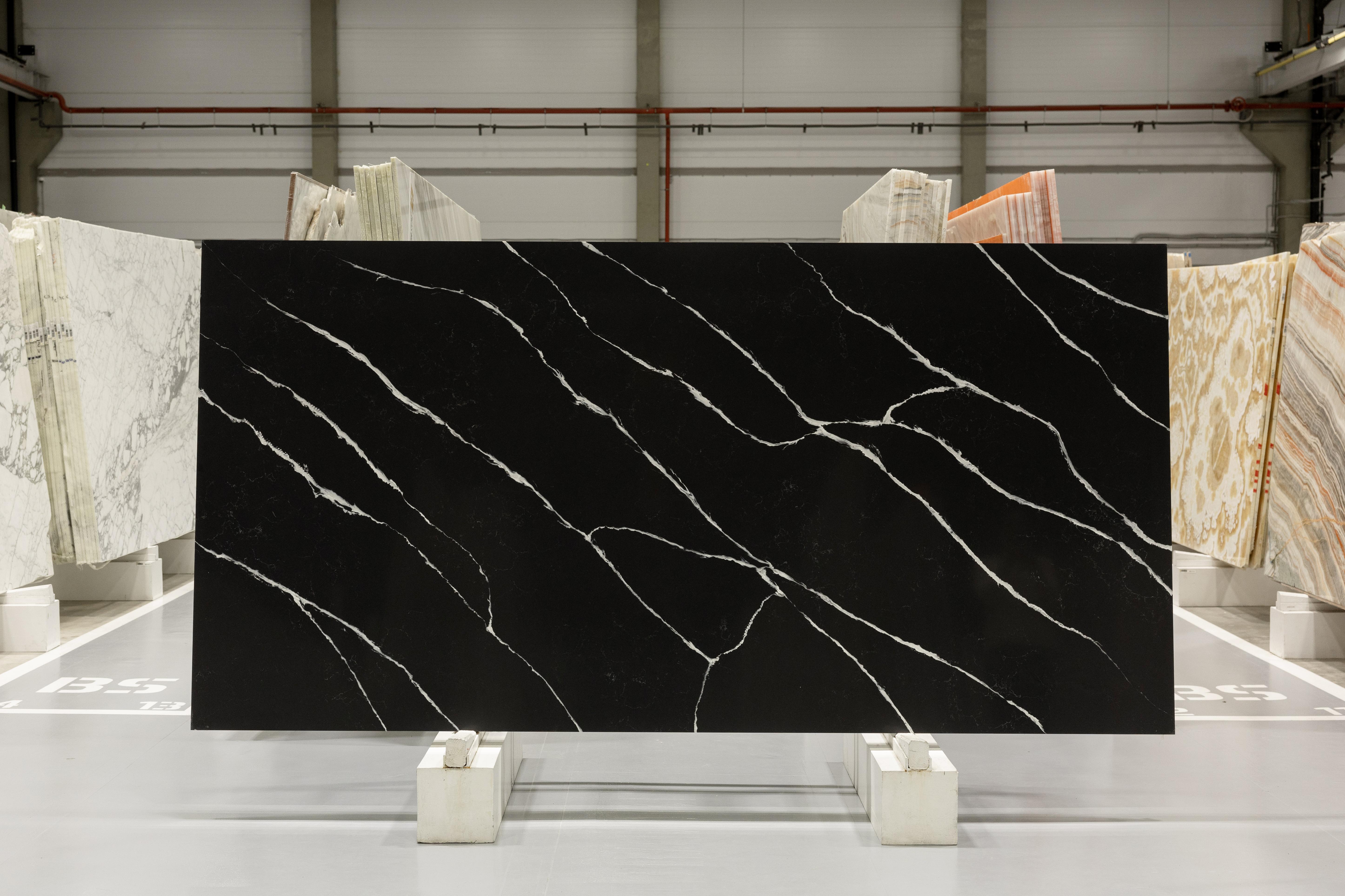Etna Quartz EQHM 006 Negro Marquina