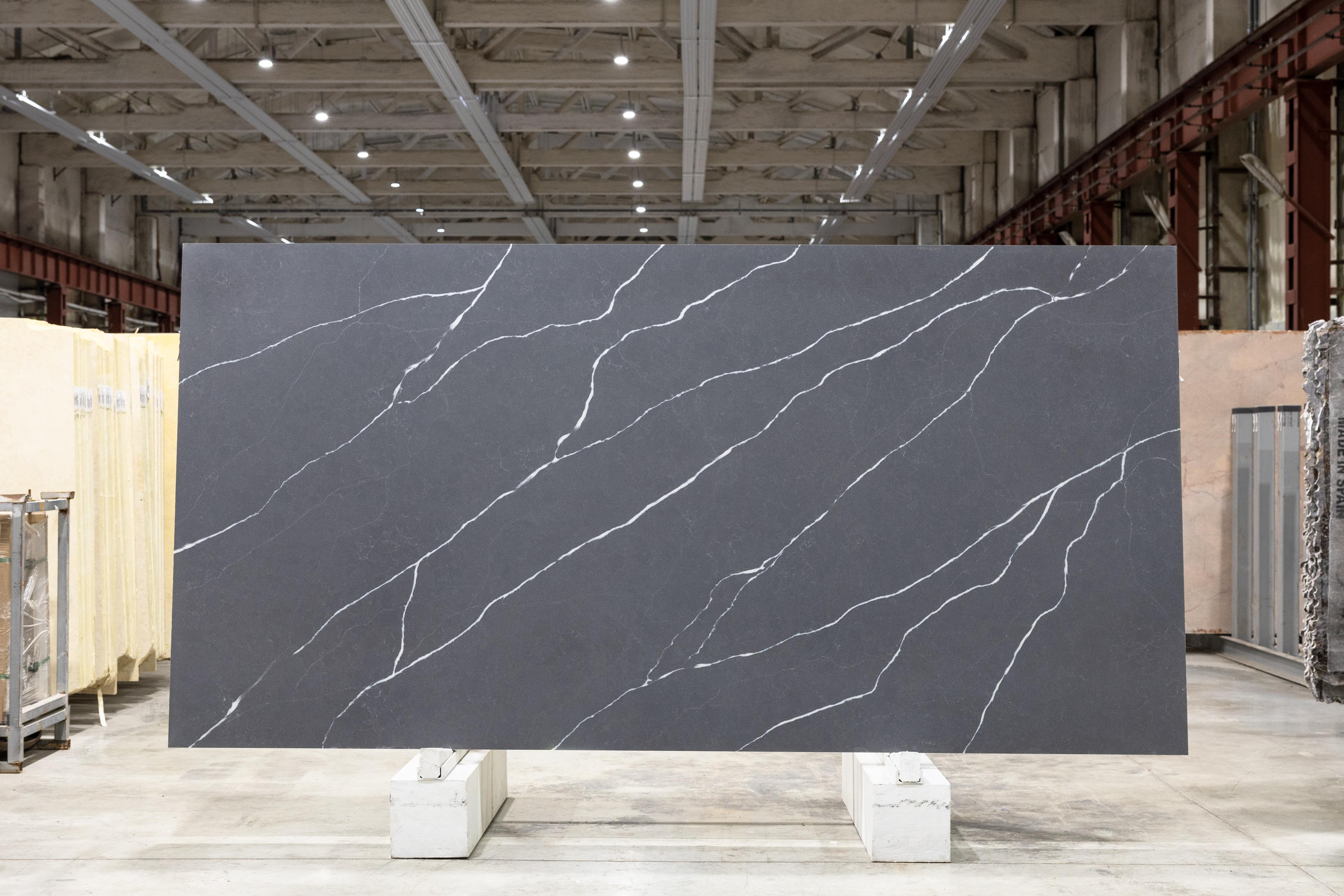 Etna Quartz EQHM 007 Grey Marquina