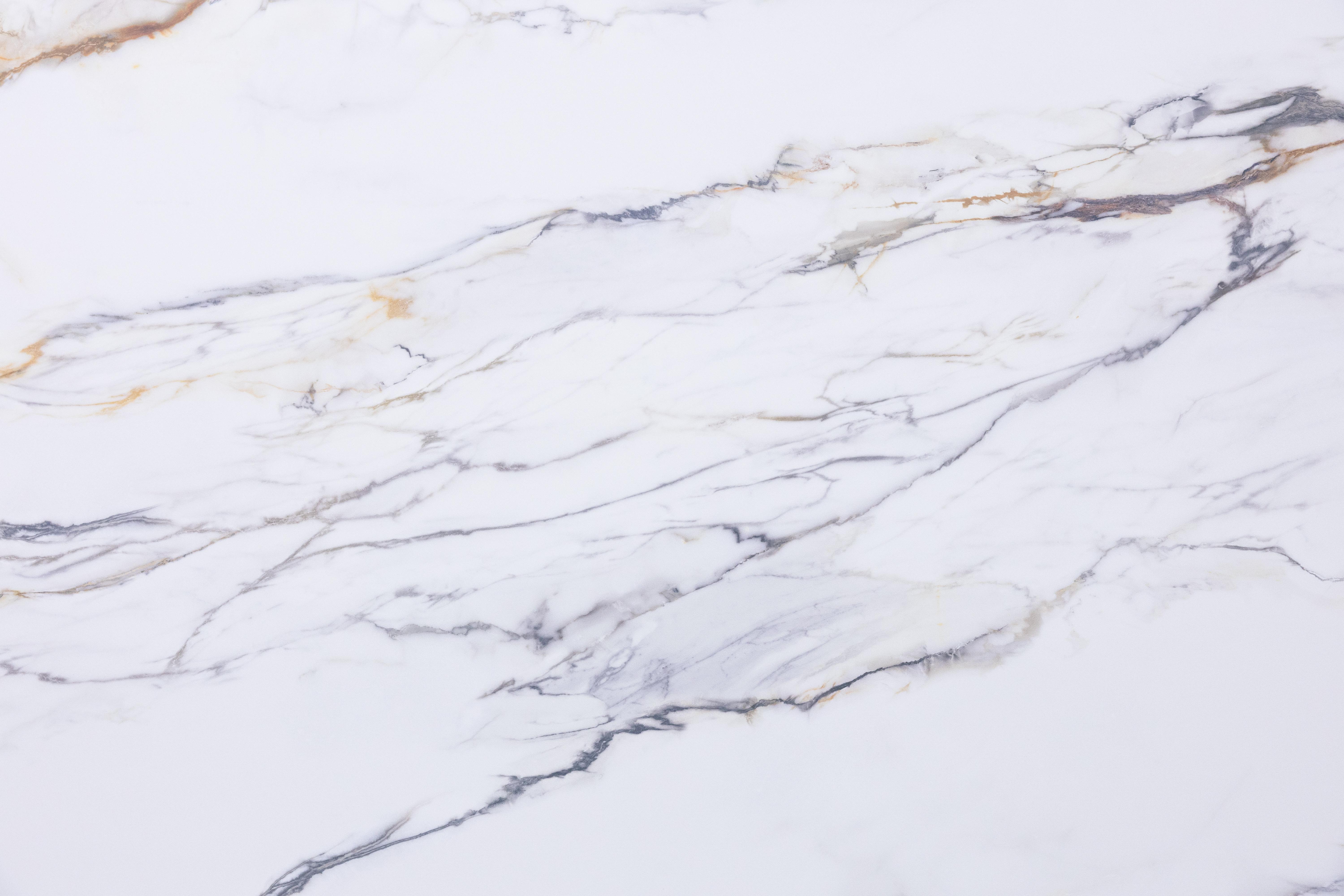 Etna Quartz EQTM 018 Calacatta Borghini