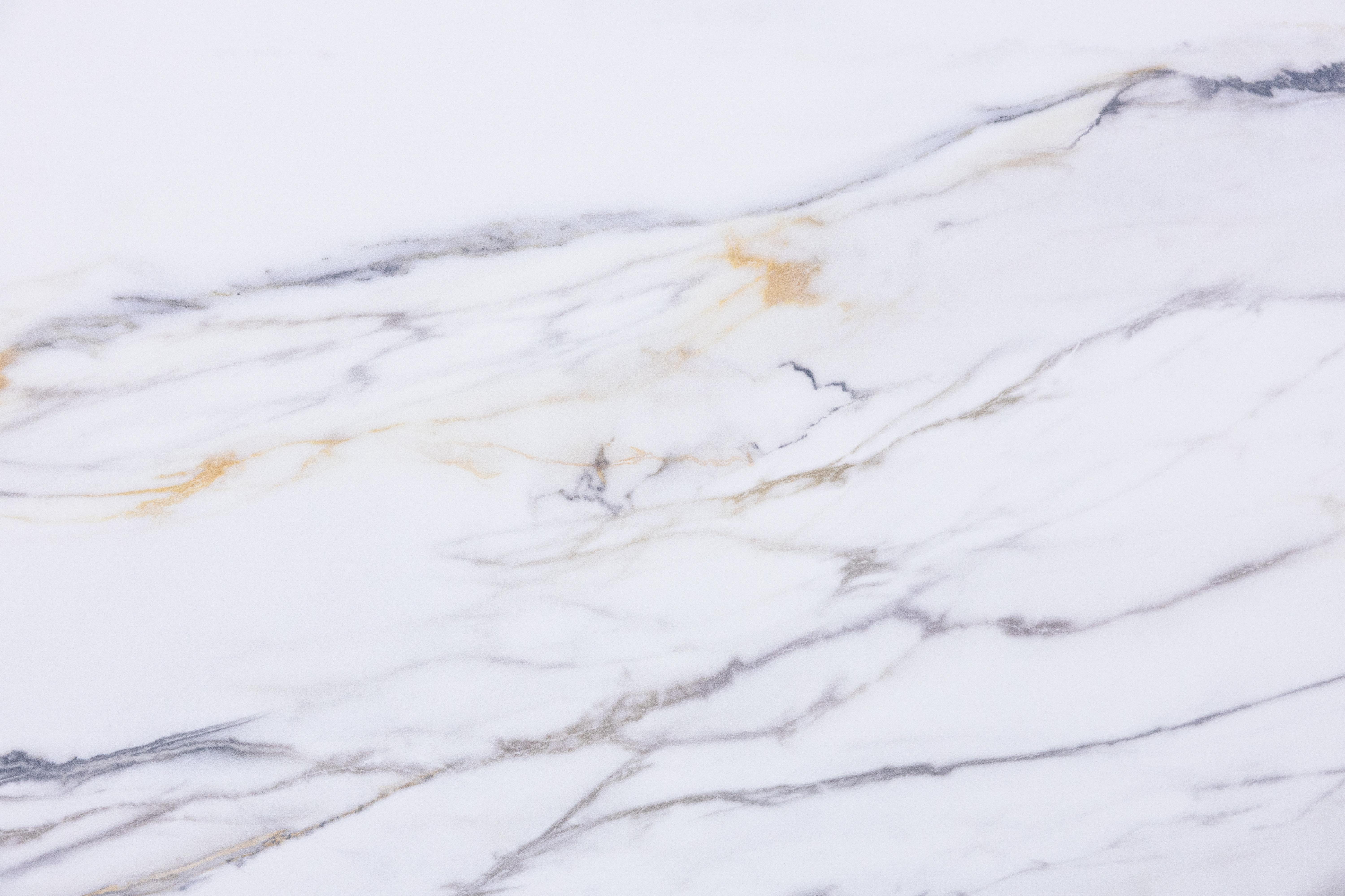 Etna Quartz EQTM 018 Calacatta Borghini