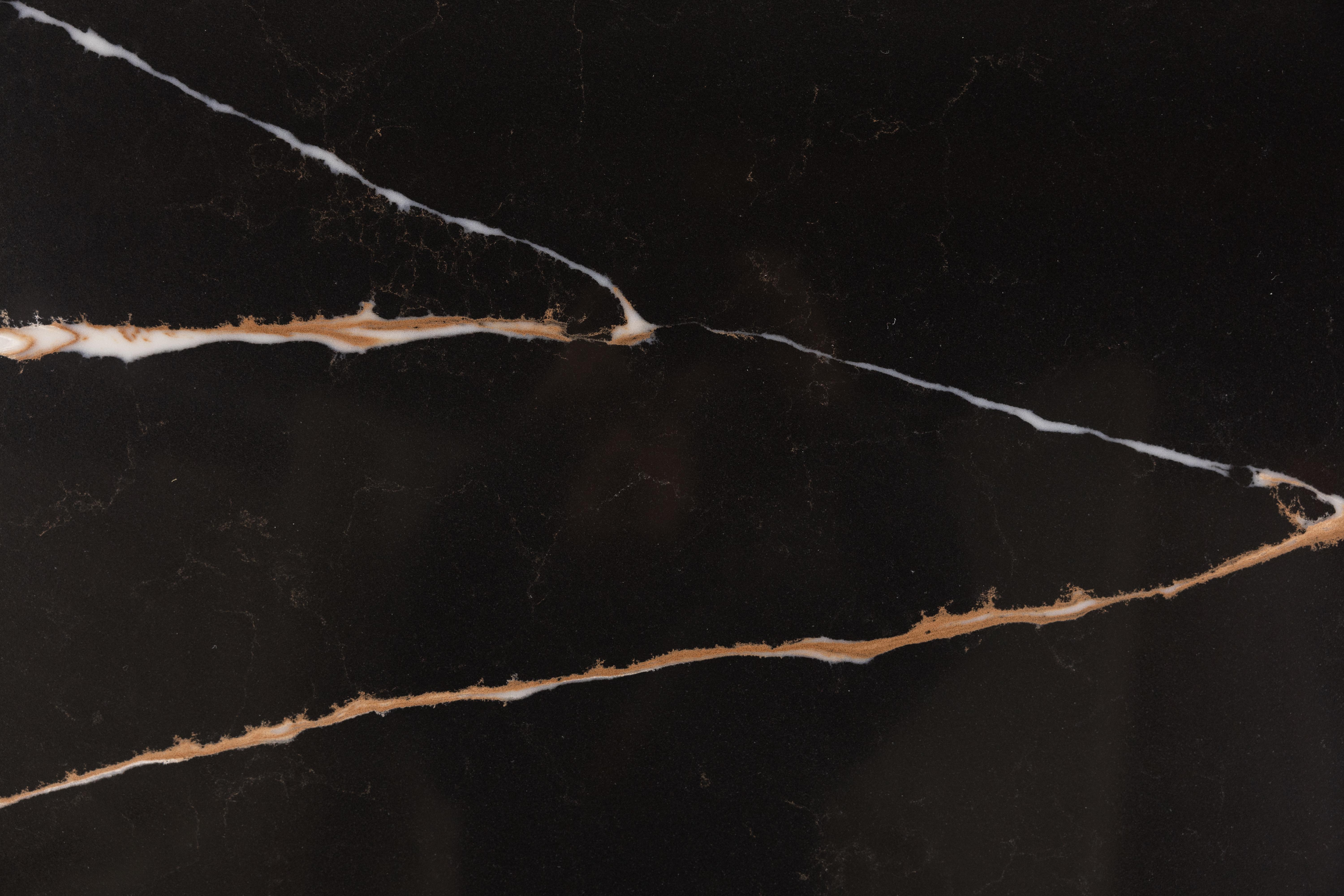 Etna Quartz EQHM 029 Sahara Noir
