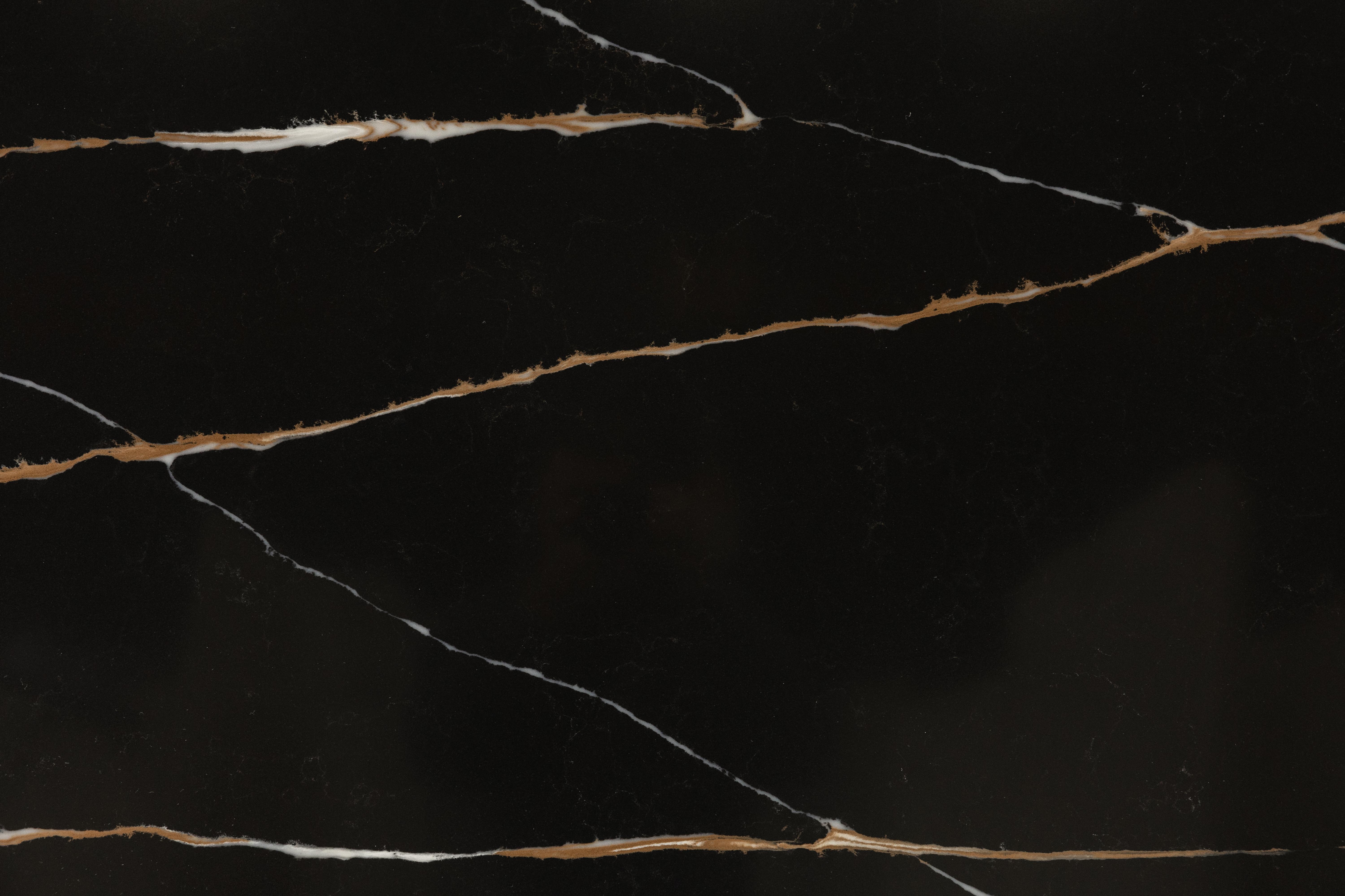 Etna Quartz EQHM 029 Sahara Noir