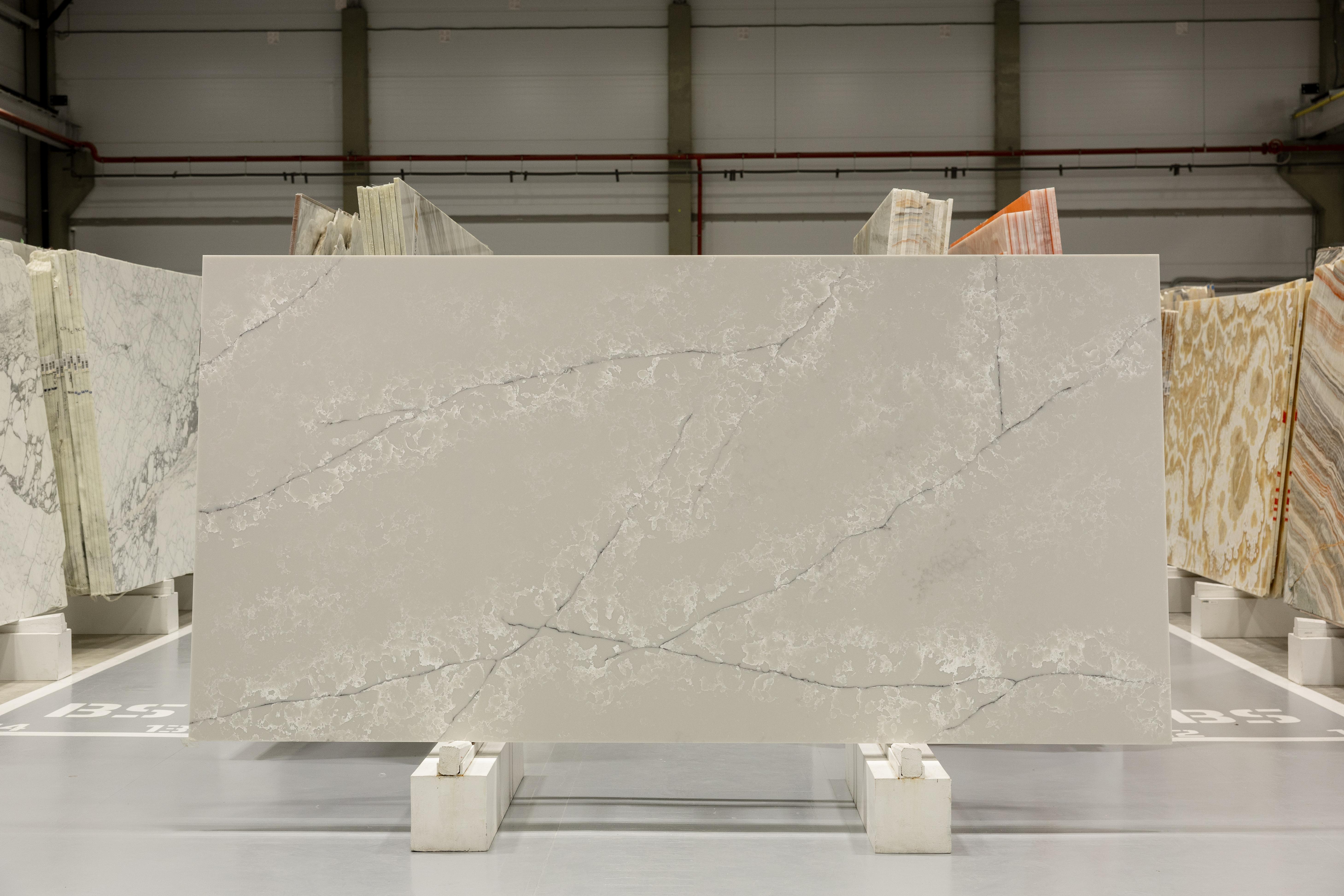 Etna Quartz EQAM 043 Bianco Crystallo