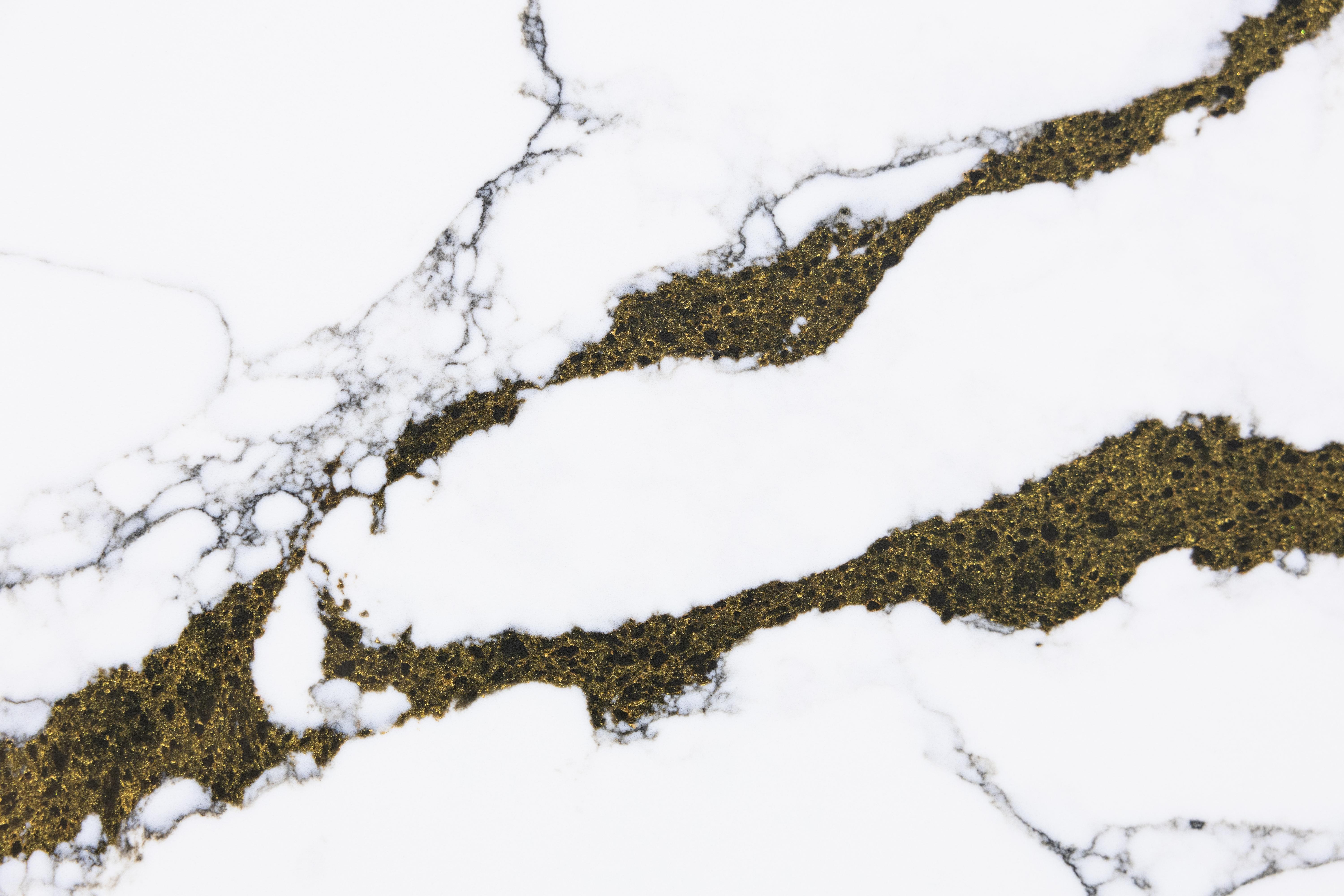 Etna Quartz EQMM 070 Calacatta Star