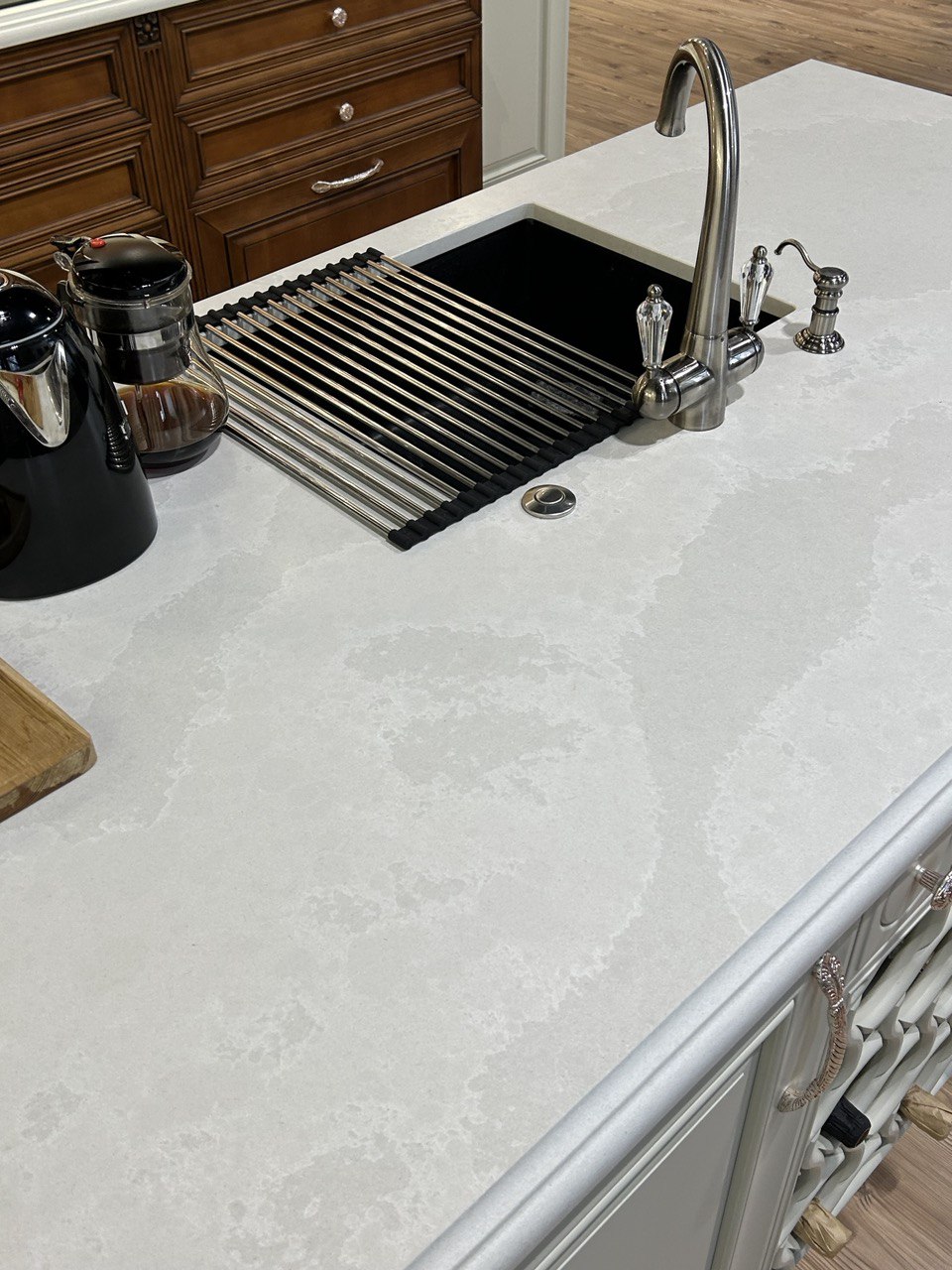 Vicostone BQ-8870 Olympus White
