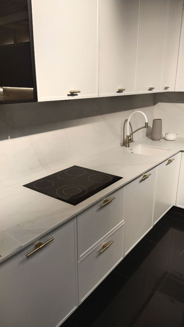 Vicostone BQ-8926 Calacatta Caldia