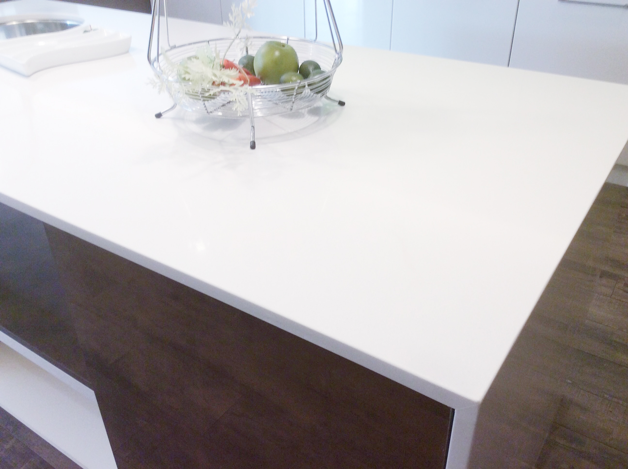 Vicostone BQ-200 Artic Snow