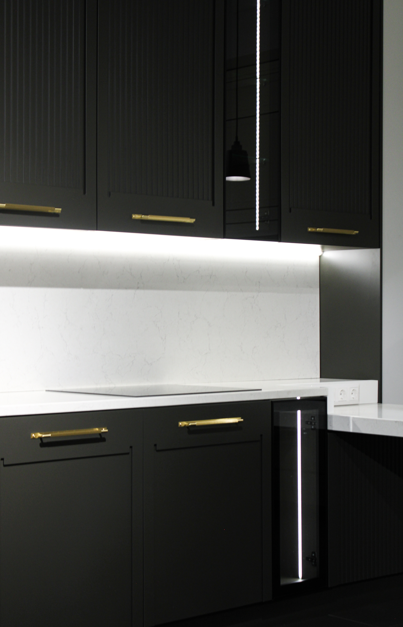 Vicostone BQ-2600 Valley White