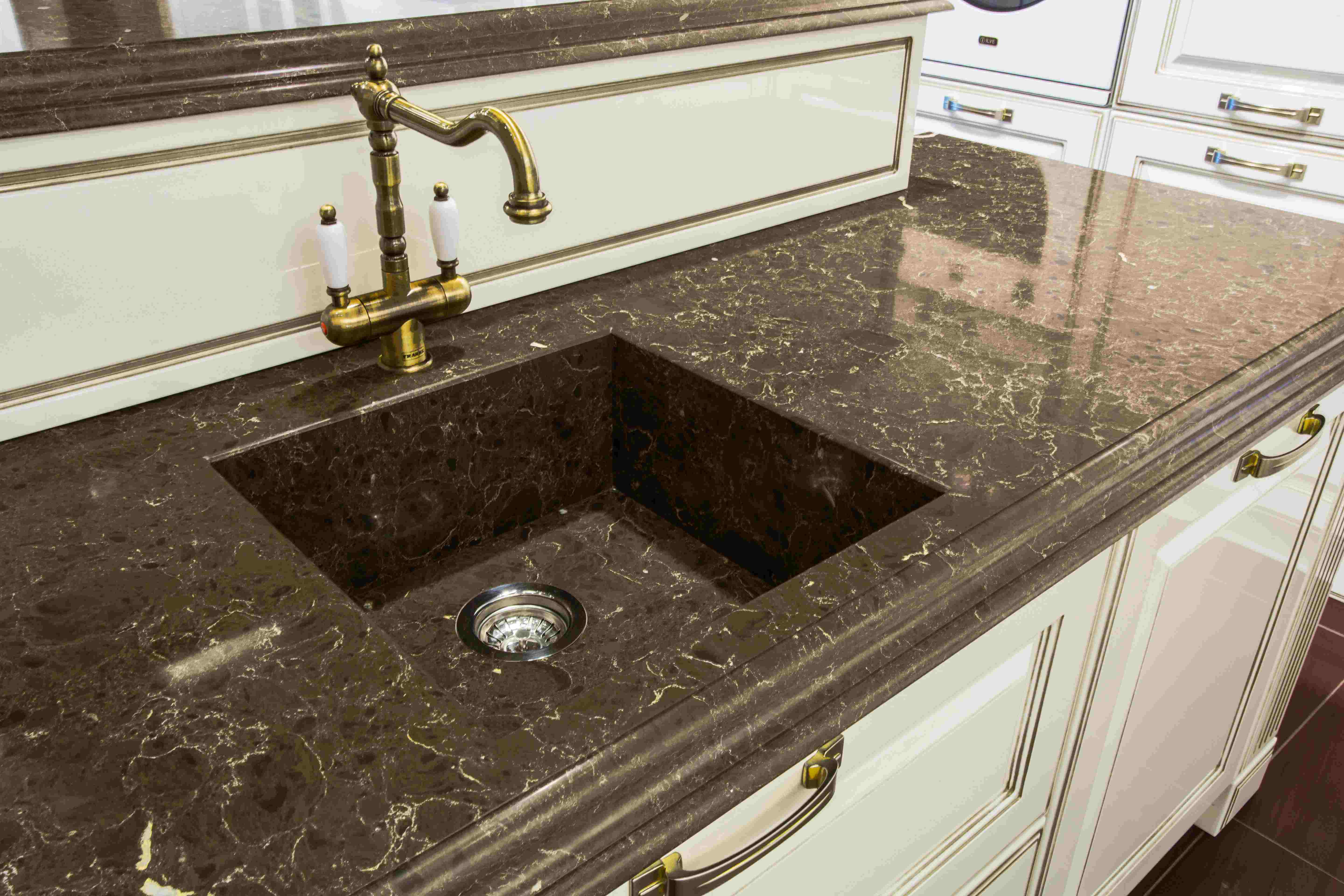 Vicostone BQ-8560 Dark Emperador