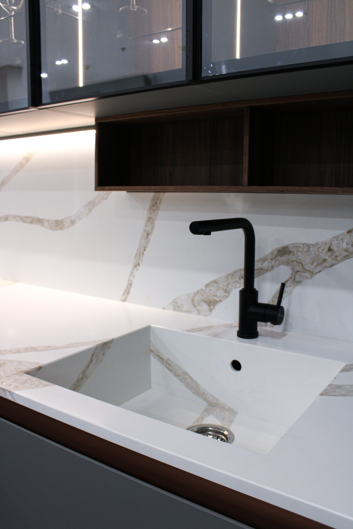 Vicostone BQ-8918 Vivalioro