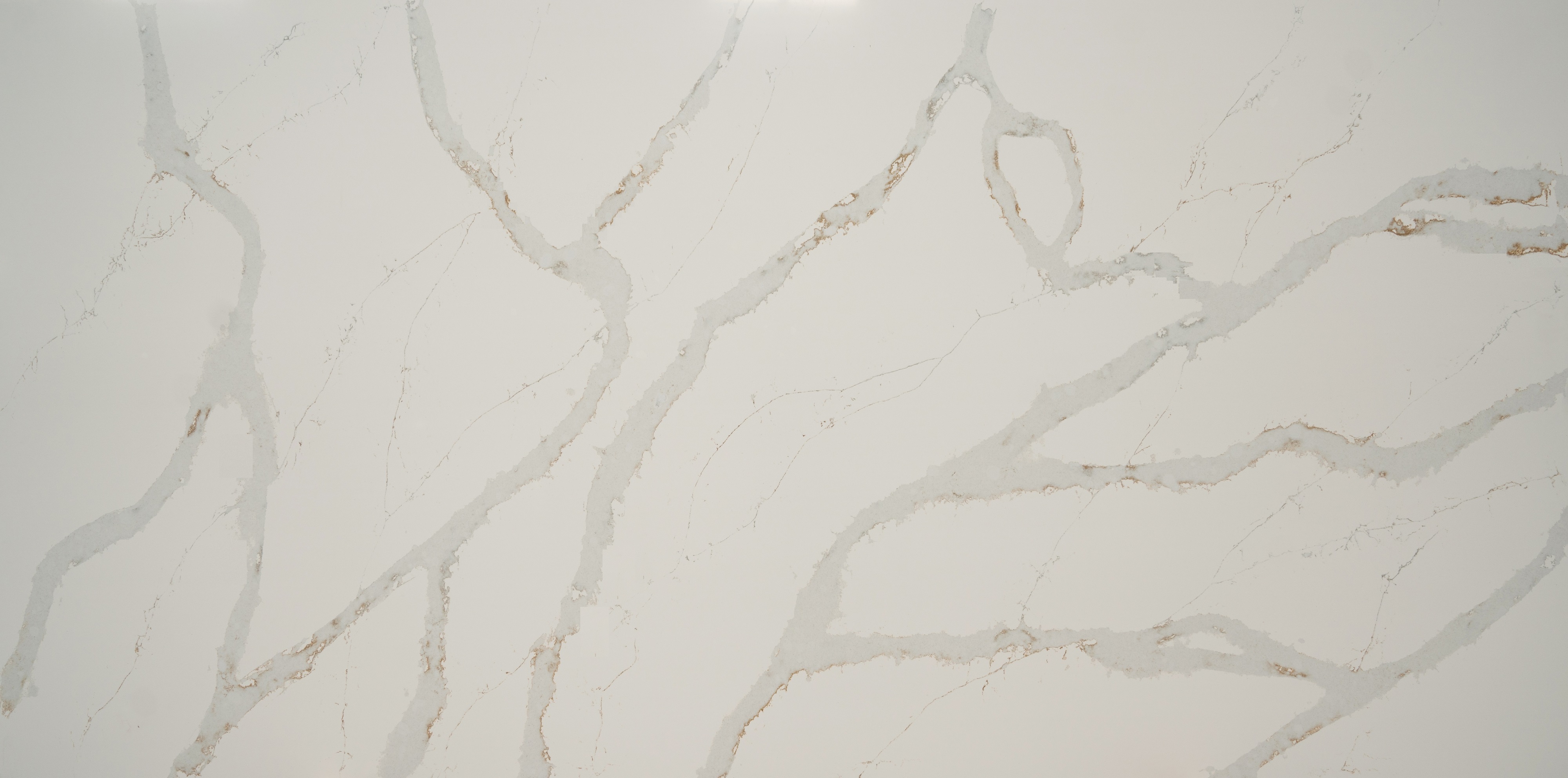 Quantra Quartz 9334 Calacatta Capri