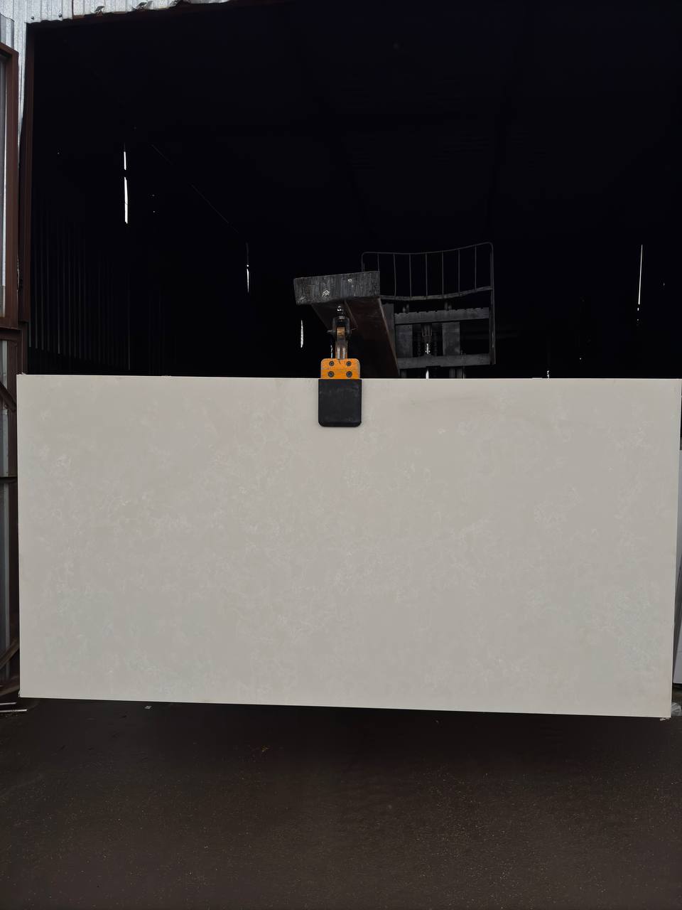 Stratos C7109 Cloud Concrete