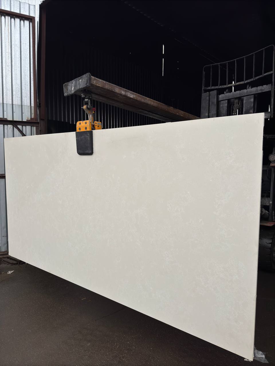 Stratos C7109 Cloud Concrete