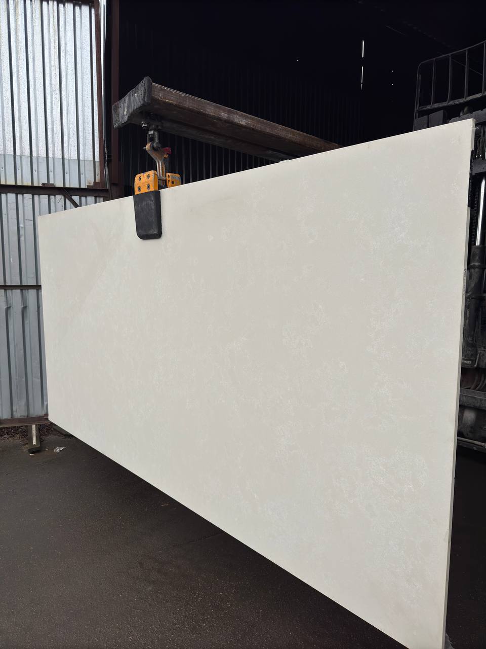 Stratos C7109 Cloud Concrete