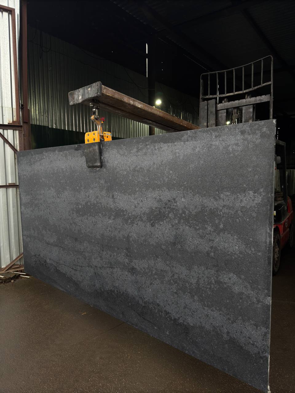 Stratos C7111 Lava Black